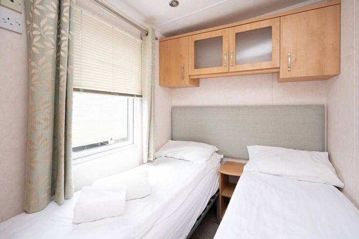 Image No.5-3 Bed Park Home for sale