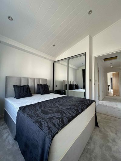 Image No.7-2 Bed Park Home for sale