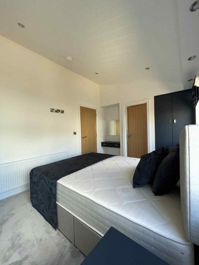 Image No.8-2 Bed Park Home for sale