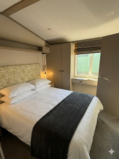 Image No.12-2 Bed Park Home for sale