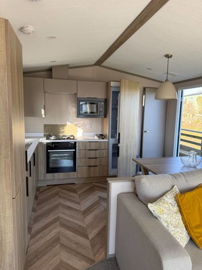 Image No.4-2 Bed Park Home for sale