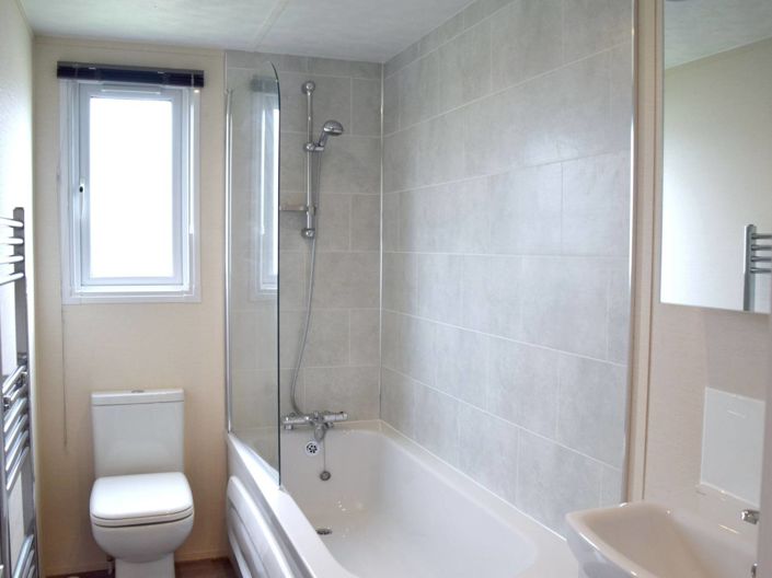 Image No.17-2 Bed Park Home for sale