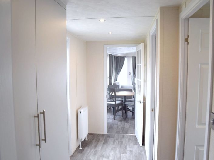 Image No.18-2 Bed Park Home for sale