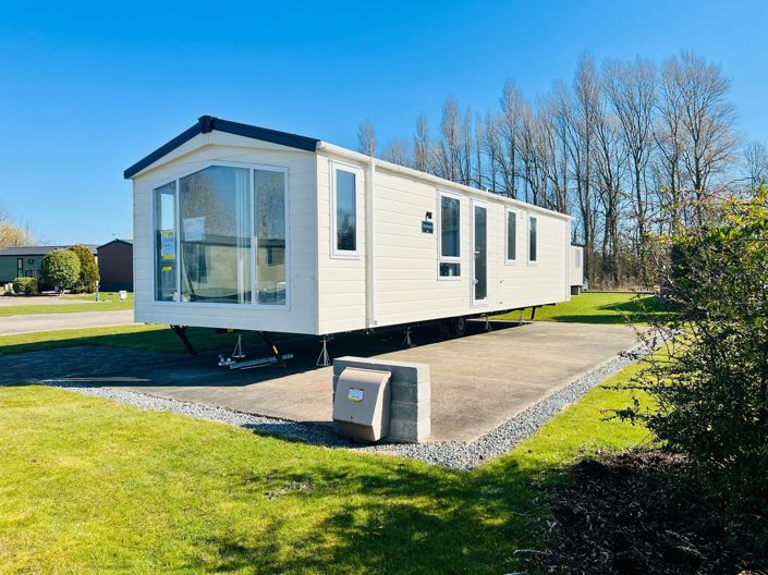 Image No.20-2 Bed Park Home for sale