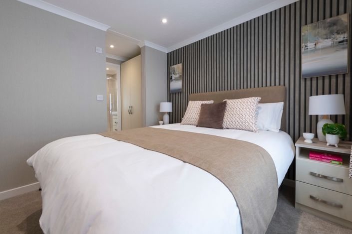 Image No.17-2 Bed Park Home for sale