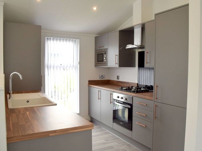 Image No.18-2 Bed Park Home for sale