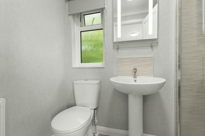 Image No.8-2 Bed Park Home for sale