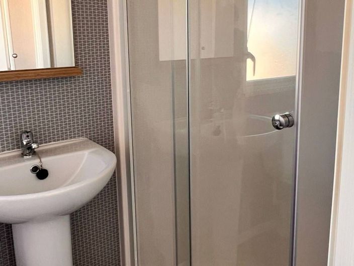 Image No.13-2 Bed Park Home for sale