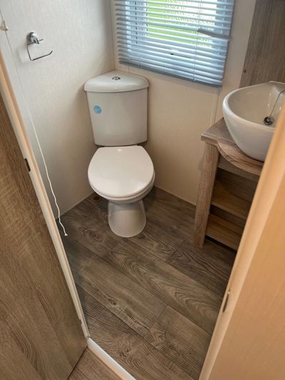 Image No.19-2 Bed Park Home for sale