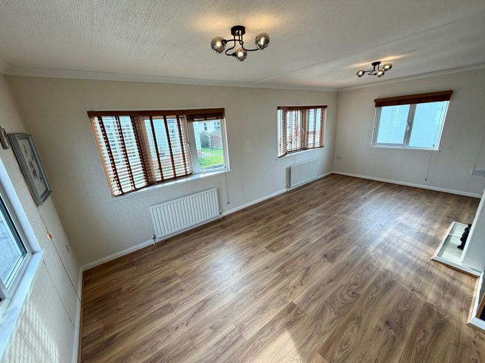 Image No.12-2 Bed Park Home for sale