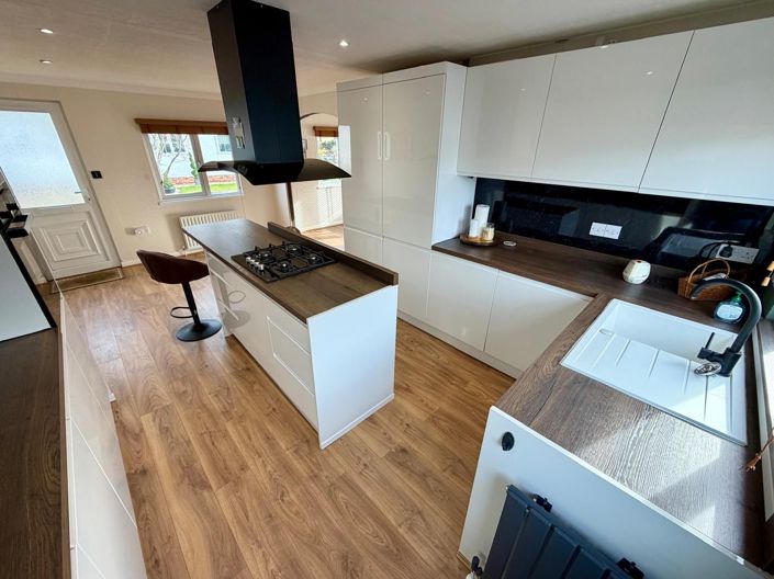 Image No.17-2 Bed Park Home for sale