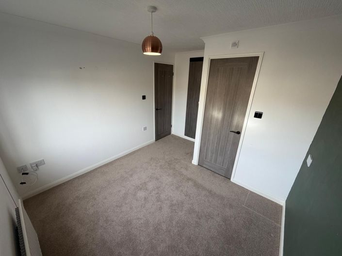 Image No.20-2 Bed Park Home for sale