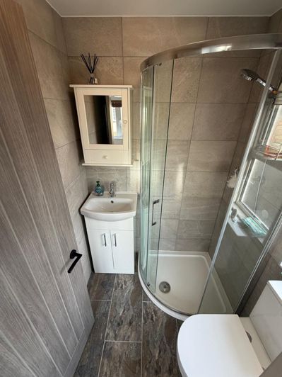 Image No.21-2 Bed Park Home for sale