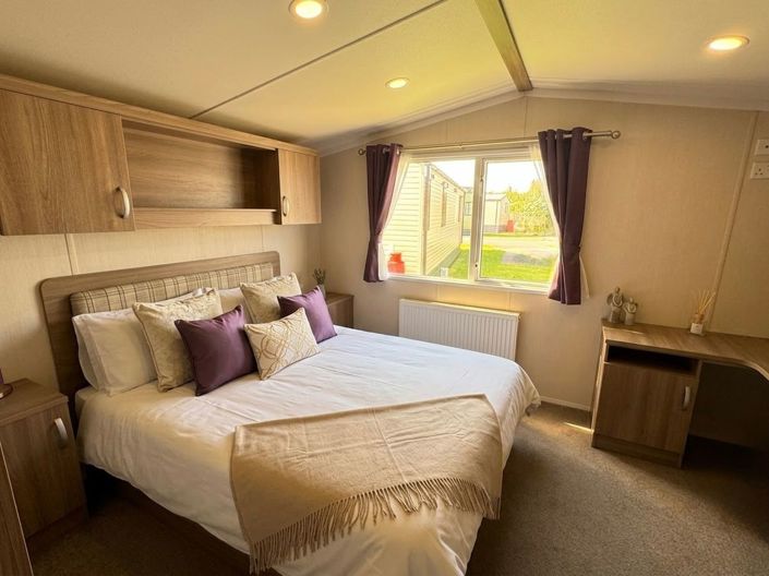 Image No.4-2 Bed Park Home for sale