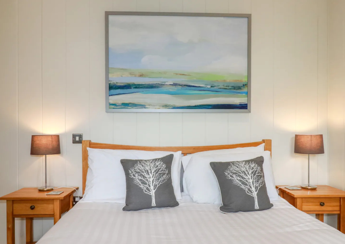 Image No.14-2 Bed Park Home for sale