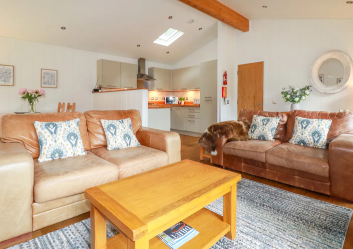 Image No.19-2 Bed Park Home for sale