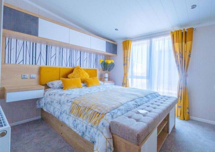 Image No.5-3 Bed Park Home for sale