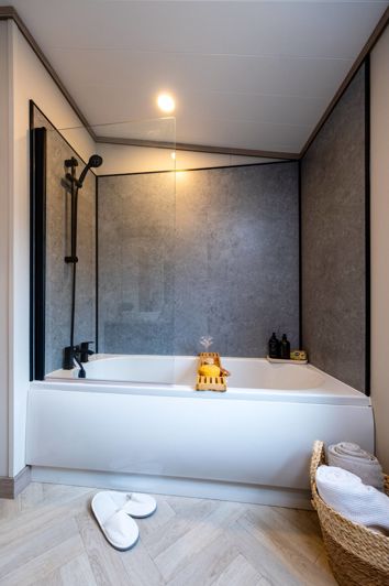 Image No.13-2 Bed Park Home for sale