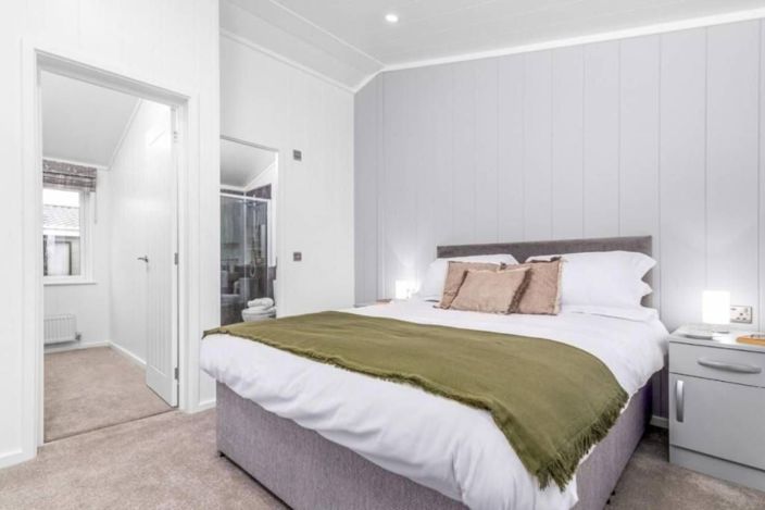 Image No.5-2 Bed Park Home for sale