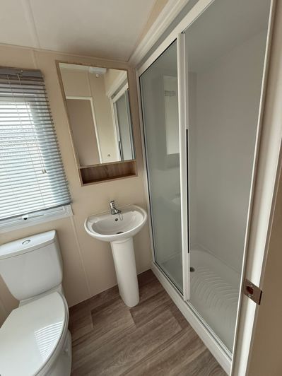 Image No.9-2 Bed Park Home for sale