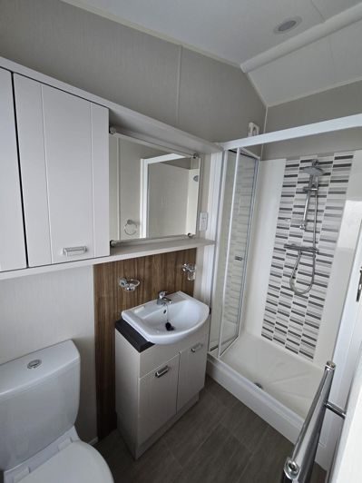 Image No.5-2 Bed Park Home for sale