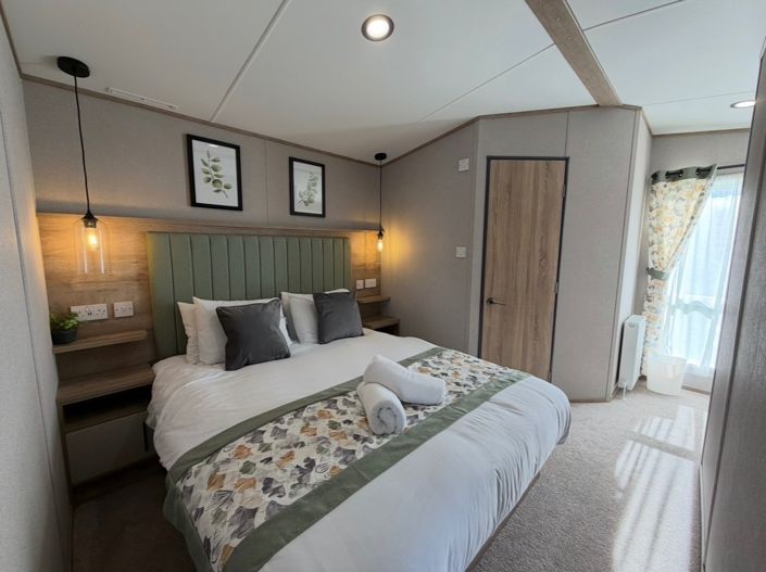 Image No.17-2 Bed Park Home for sale