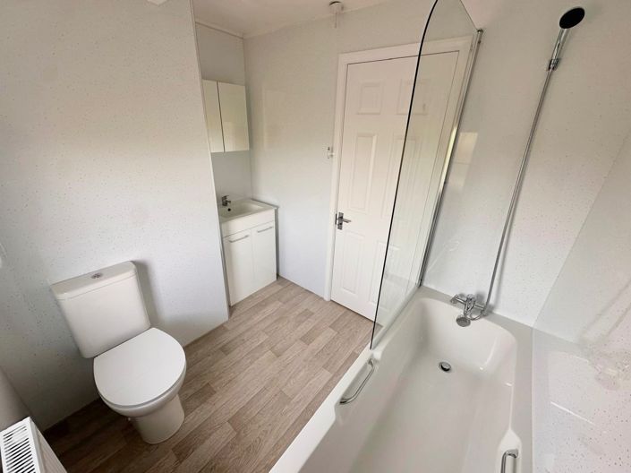 Image No.20-2 Bed Park Home for sale