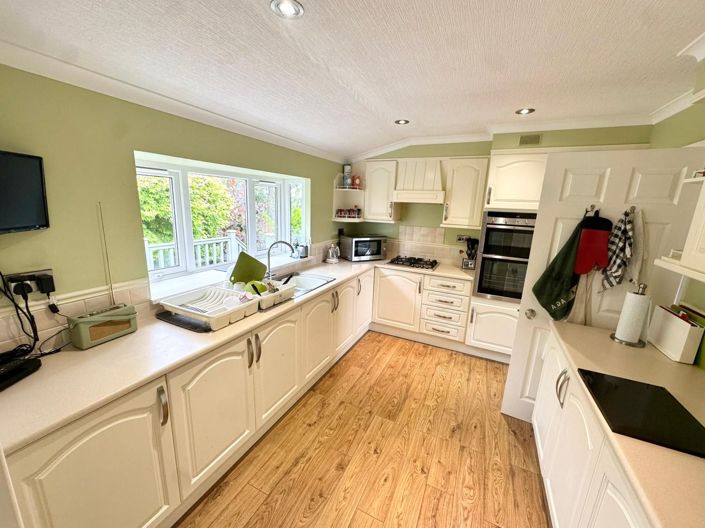 Image No.6-Park Home de 2 chambres à vendre à Carnforth