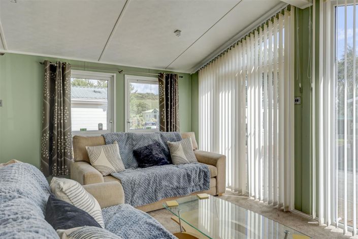 Image No.6-3 Bed Park Home for sale