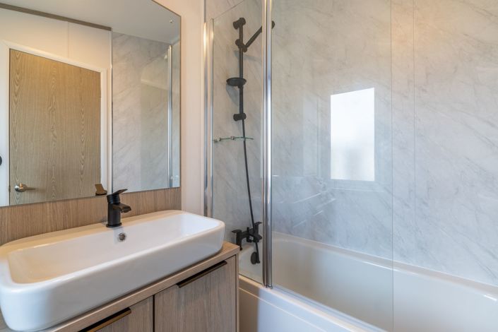 Image No.20-2 Bed Park Home for sale