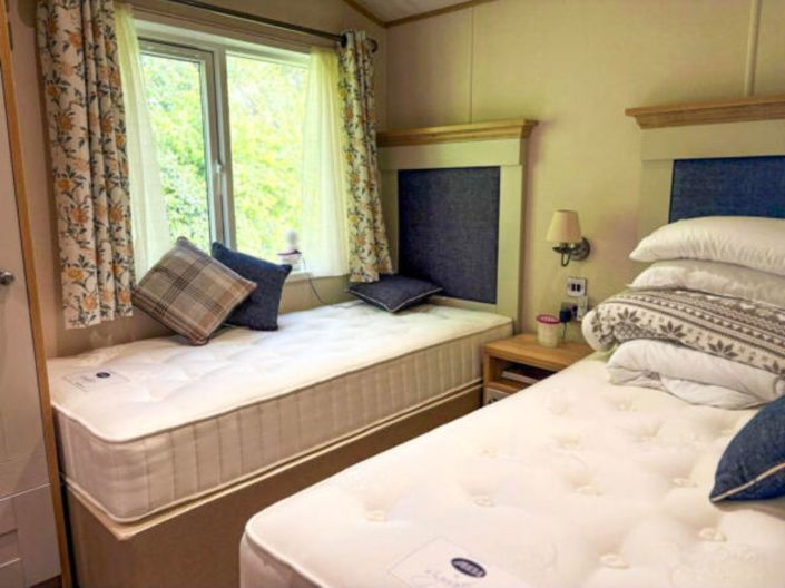 Image No.27-3 Bed Park Home for sale