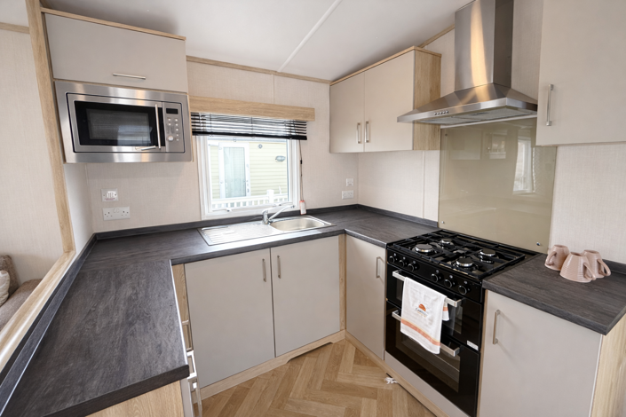 Image No.6-2 Bed Park Home for sale