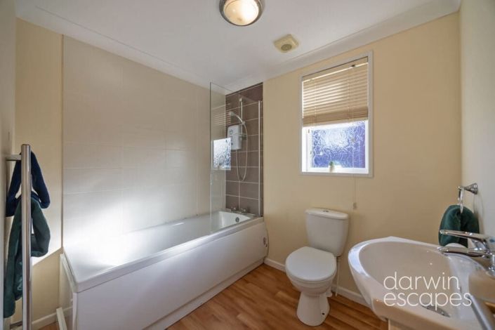 Image No.8-2 Bed Park Home for sale