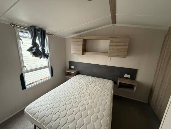 Image No.9-2 Bed Park Home for sale