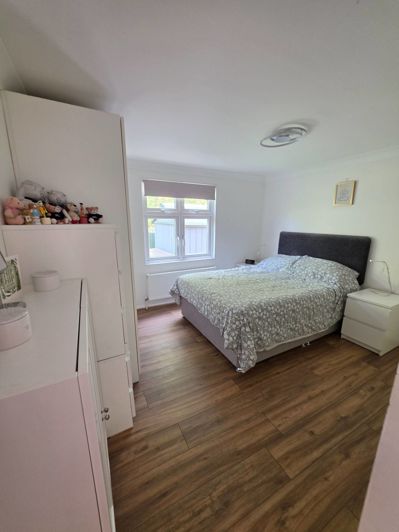 Image No.20-2 Bed Park Home for sale