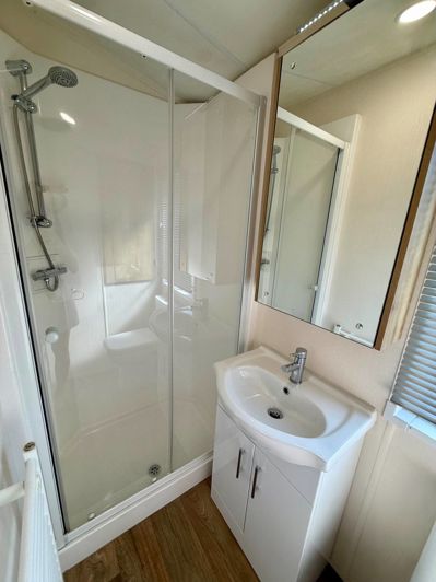 Image No.17-2 Bed Park Home for sale