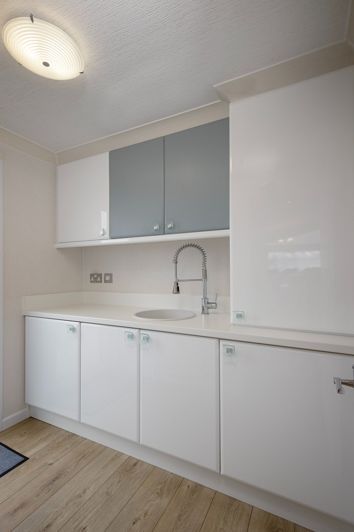 Image No.7-2 Bed Park Home for sale
