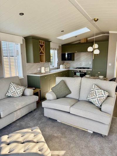 Image No.4-2 Bed Park Home for sale