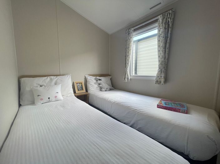 Image No.6-2 Bed Park Home for sale