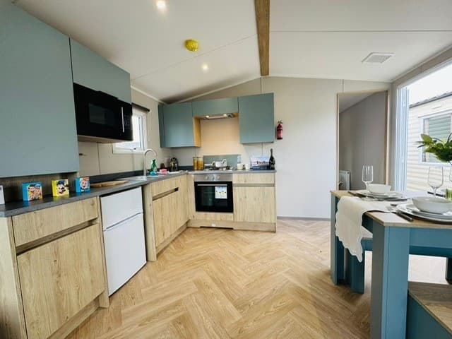 Image No.5-2 Bed Park Home for sale