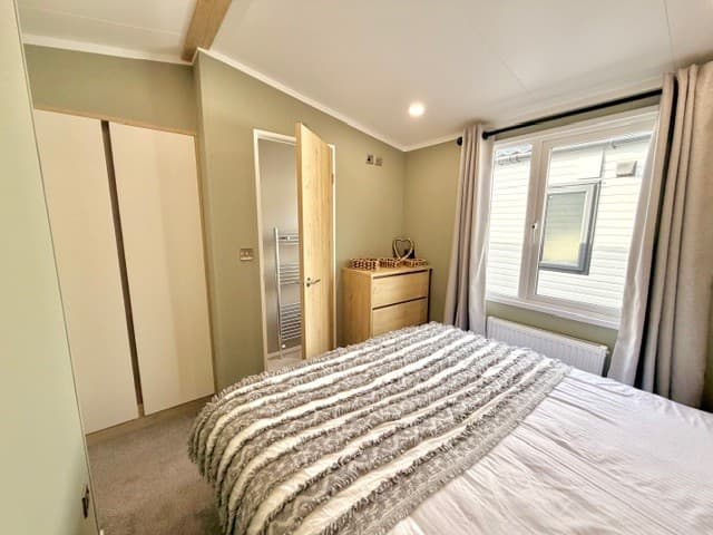 Image No.6-2 Bed Park Home for sale