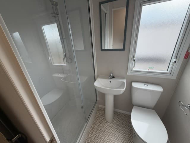 Image No.5-3 Bed Park Home for sale