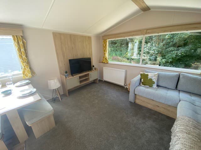 Image No.4-2 Bed Park Home for sale