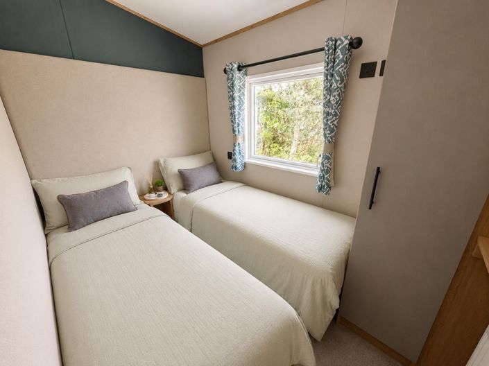 Image No.4-2 Bed Park Home for sale