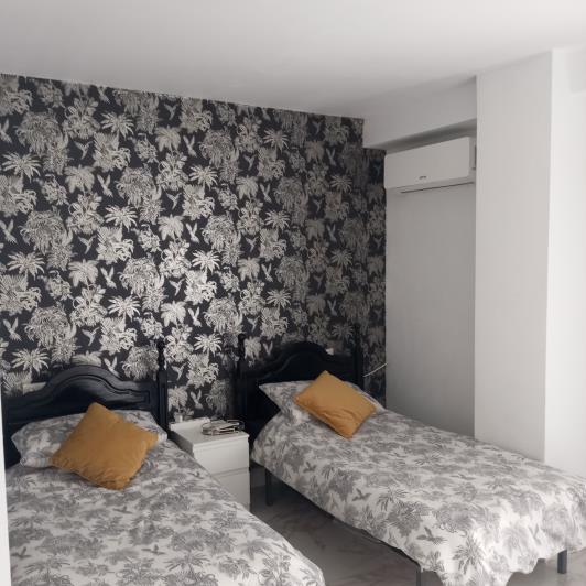 Image No.41-4 Bed Villa / Detached for sale