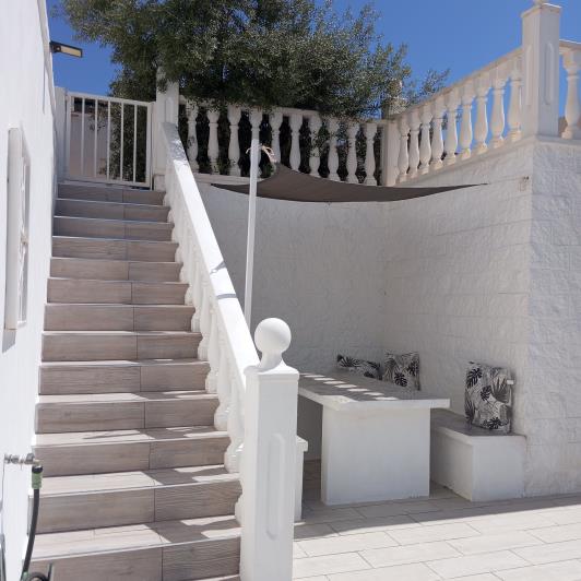 Image No.32-4 Bed Villa / Detached for sale