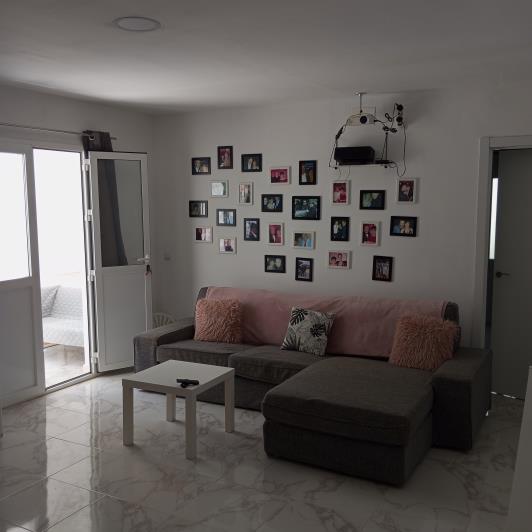 Image No.35-4 Bed Villa / Detached for sale