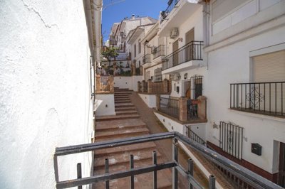Riogordo-Malaga-Townhouse-Renovation-Bakkery18