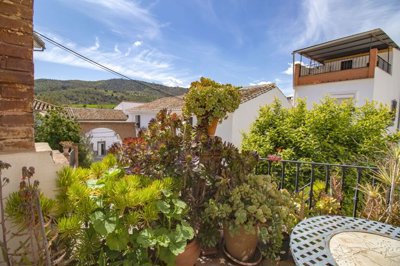 Riogordo-Malaga-Townhouse-Pool-Holiday-Rental1