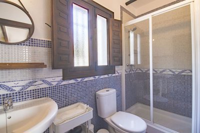 holiday-apartment-iznajar-andalusia-2.3